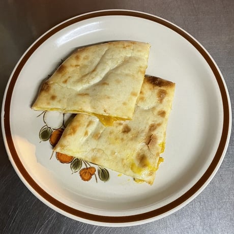 【冷凍】＜サラムナマステ＞ パムキンチーズナン（期間限定）