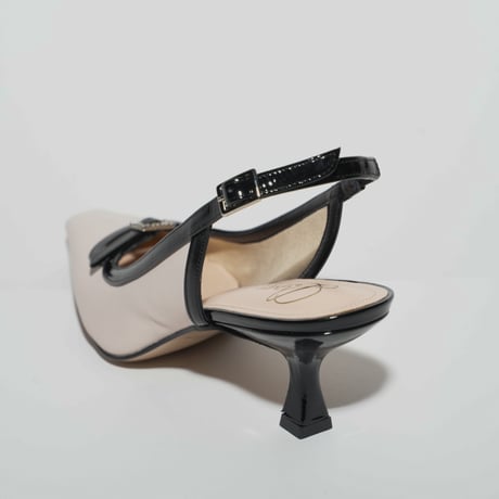 細スクエアラインストーン美錠付バックスリング/ Thin square rhinestone buckle sling back L0278 (IVORY/BLACK)