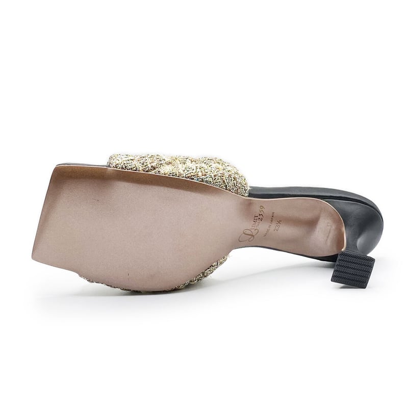 25SS ベージュ キルティングサンダル セール】2025春夏新作 キルティング×スタッズヒールサンダル