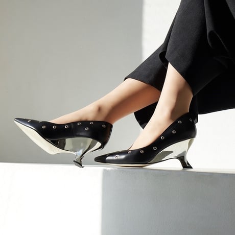 アイレットメタリックウェッジパンプス/Eyelet metallic wedge pumps L0262 (BLACK）