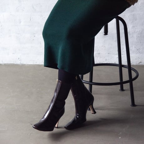 スリムスクエアセンターシームデザインショートブーツ/Slim square center seam design short boots L0245 （ESPRSSO）