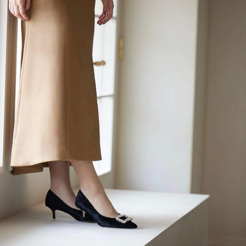 ビジューバックルポインテッドパンプス / Bijou buckle pointed pumps