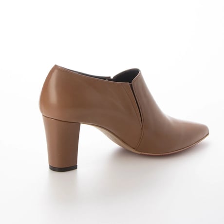 オールウェザーポインテッドヒールブーティ/All weather pointed heel booties L0080 (BROWN）
