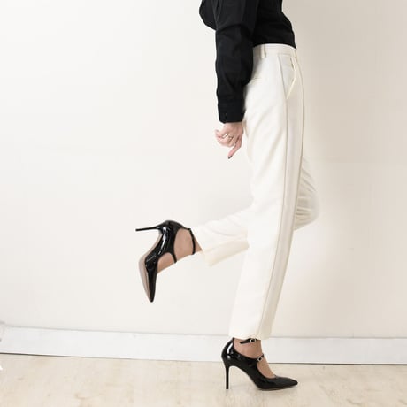 ポインテッドトゥストラップヒールパンプス / Pointed toe strap heel pumps L0211(BLACK）