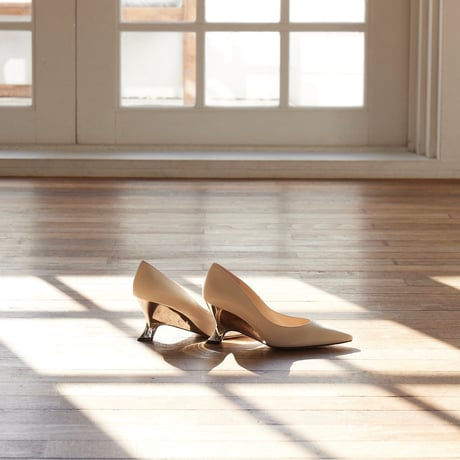 メタリックウェッジパンプス/Metallic wedge pumps L0261 (OFF WHITE)