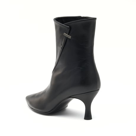 メタルモチーフポインテッドショートブーツ/metal motif Pointed Short Boots L0285（BLACK）