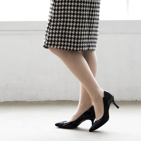 コンビネーションエナメルポインテットトゥパンプス/Combination enamel pointed toe pumps  L0241 （BLACK）