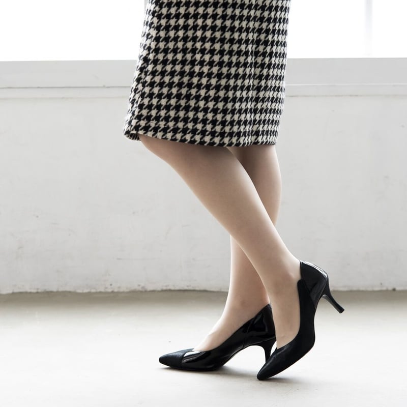 LOQ エナメルパンプス LOQ エナメルパンプス 靴