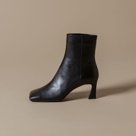 スクエアトゥルイヒールミドルブーツ/Square Toe Louis Heel Middle Boots L0231（BLACK）
