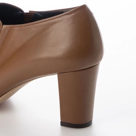 オールウェザーポインテッドヒールブーティ/All weather pointed heel booties L0080 (BROWN）