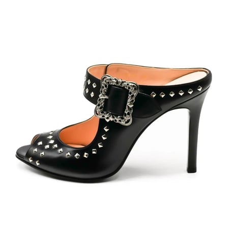 オープントゥスタッズドミュール  / Open toe studded mules L0180 (BLACK）
