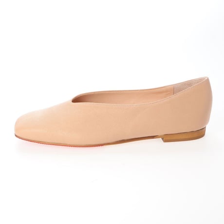 スクエアVカットフラットシューズ / Square v-cut flat shoes L0205（BEIGE）