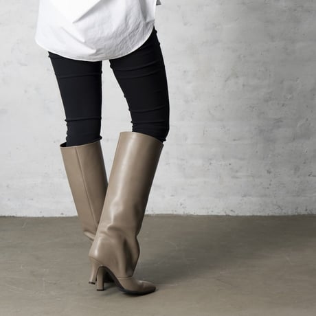 ルーズストレートロングブーツ/Loose straight long boots L0248 （GREIGE）
