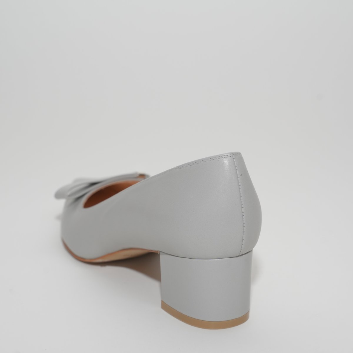 ポインテッドデザインチャンキーパンプス/ Pointed design chunky heel