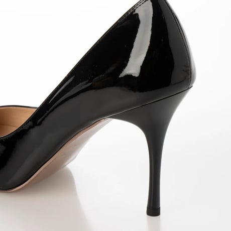 ポインテッドトゥエナメルヒールパンプス/Pointed toe enamel heel pumps L0209E (BLACK/E）