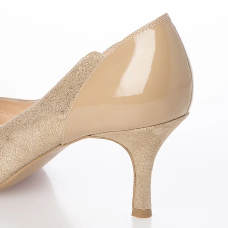 コンビネーションエナメルポインテットトゥパンプス/Combination enamel pointed toe pumps  L0241 （BEIGE）