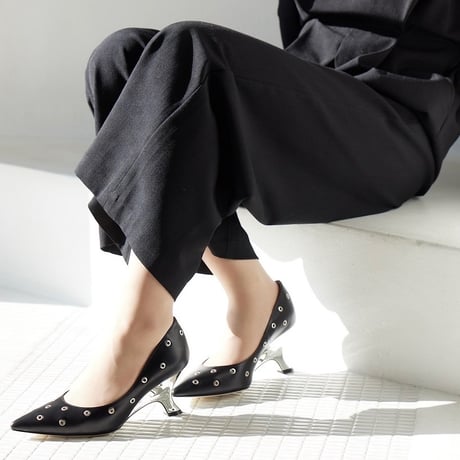 アイレットメタリックウェッジパンプス/Eyelet metallic wedge pumps L0262 (BLACK）