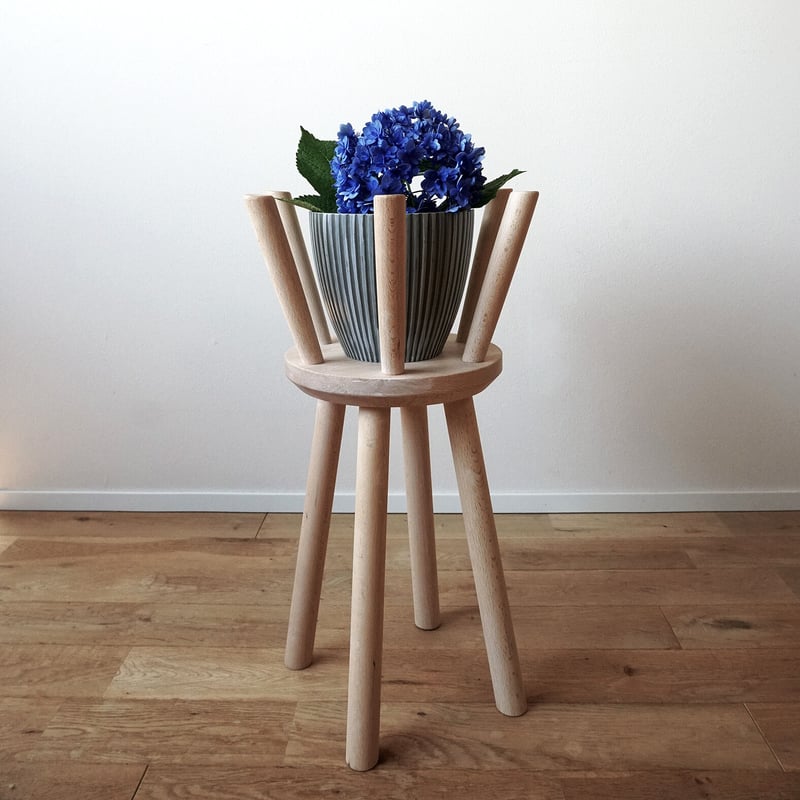 Botanical Stool 'crown' Mｻｲｽﾞ | kaguseisakusho'