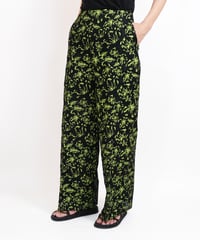 P-02/02 Flower Lace Wide Pants  <BLACK lace>