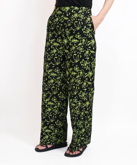 P-02/02 Flower Lace Wide Pants  <BLACK lace>
