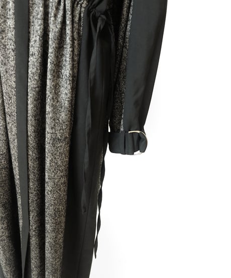 D-01/01 Wool Long Dress  <BLACK> sample