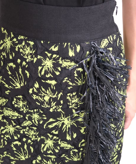 S-02 Flower Lace Fringe Skirt  <BLACK lace>