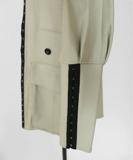 T-02/01 Compression wool Work outer [GREGE] sample
