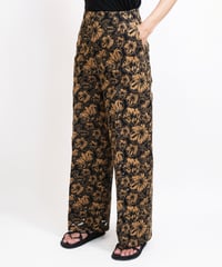 P-02/02 Flower Lace Wide Pants  <CAMEL lace>