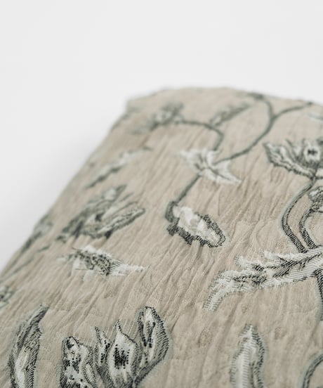 EG/C-01 Flower Jacquard Cushion Cover