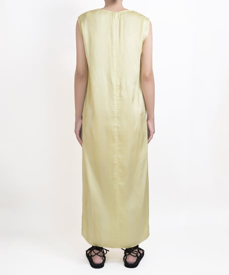 D-01/01 Pleats Sleeveless Dress<LIGHT YELLOW>  sample