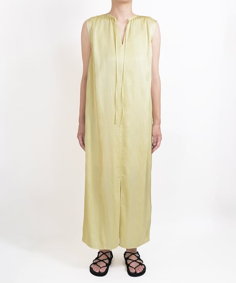D-01/01 Pleats Sleeveless Dress<LIGHT YELLOW>  sample