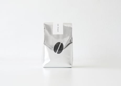 白金 -shirogane- 豆本来のフルーティーな浅煎り ＜100g＞
