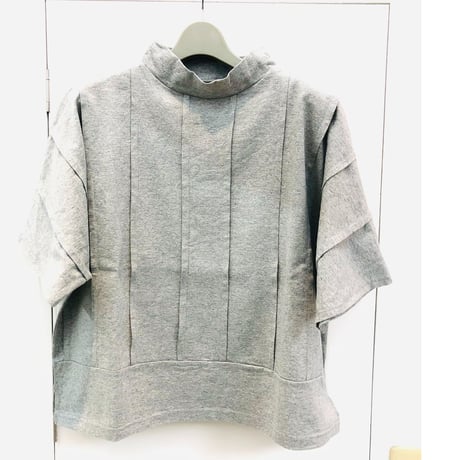 Ｐａｒｔｉｃｕｌａｒ  ビッグシルエットオーバーＴシャツ
