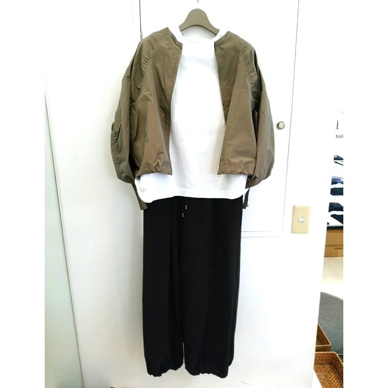 デザイナーズブランド CRESCENT ノーカラージッパー