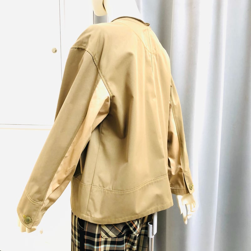 新品　ROSIER フロントジッパーナイロンジャケット　ブルゾン　日本製 新品 ROSIER フロントジッパーナイロンジャケット ブルゾン 日本製