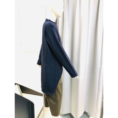 ＣＲＥＳＣＥＮＴ  　後ろさがりカットソー