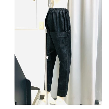 デザイナーブランドＣＲＥＳＣＥＮＴ  　デニムサルエルパンツ