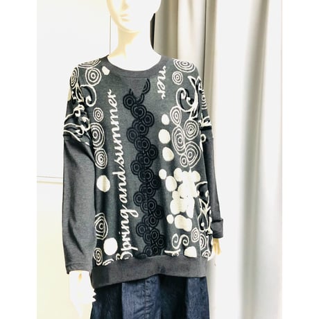 デザイナーブランドｇｏｍｍｅ　ラグランモダンプリントビッグＴシャツ