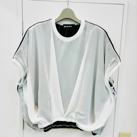 デザイナーブランドｇｏｍｍｅ　前タックＴシャツ