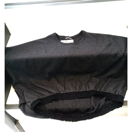 デザイナーブランドｇｏｍｍｅ   裏毛フェムギャザーＴシャツ
