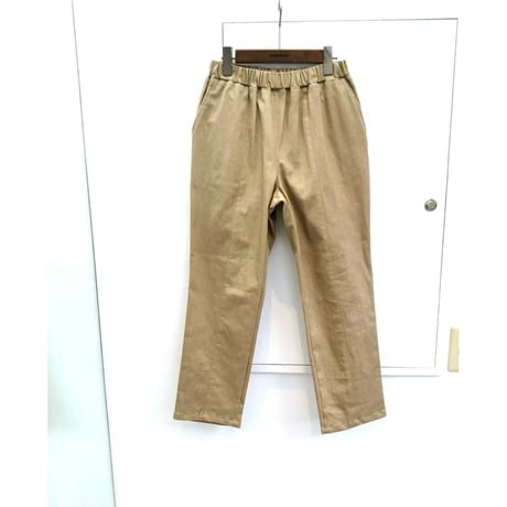 デザイナーブランドＨＡＬＦーＮＯＴＥ  　春物デニムパンツ