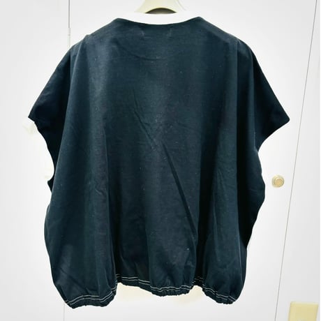 デザイナーブランドｇｏｍｍｅ　前タックＴシャツ
