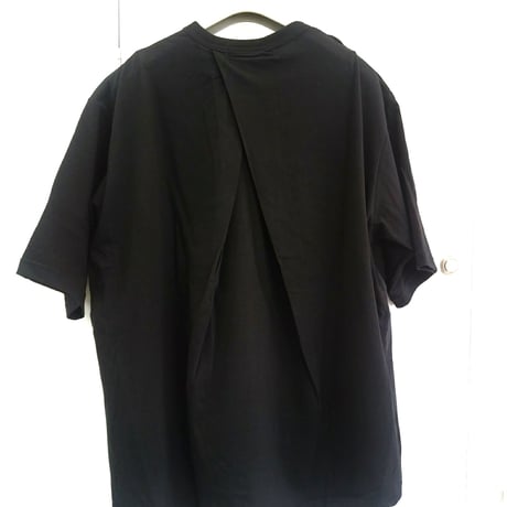 デザイナーブランドgomme  バック タックルーズ半袖Ｔシャツ