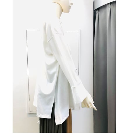 ＲＯＳＩＥＲ　 袖フレアーチュニックプルオーバー
