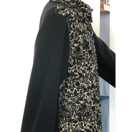 ＩＮＴＥＲＬＩＮＥＡＩＲＥ     ハマカラー刺繡ワンピース