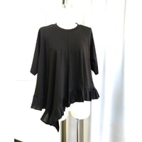 デザイナーブランドｇｏｍｍｅ   裾タックボリュームＴシャツ