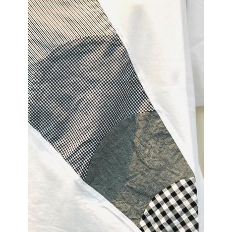 Ｐａｒｔｉｃｕｌａｒ   　パッチワークベーシックＴシャツ