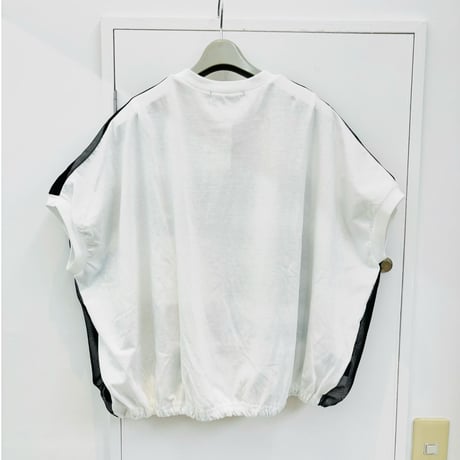 デザイナーブランドｇｏｍｍｅ　前タックＴシャツ