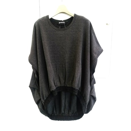 デザイナーブランドｇｏｍｍｅ   裏毛フェムギャザーＴシャツ