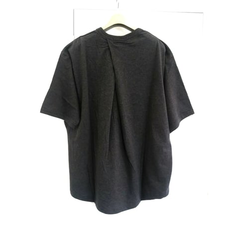 デザイナーブランドgomme  バック タックルーズ半袖Ｔシャツ